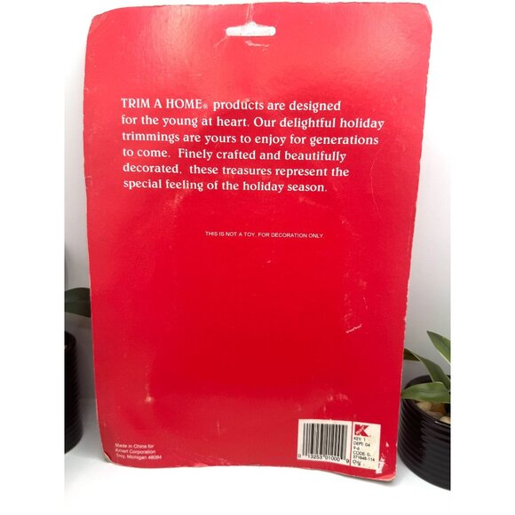 Trim A Home Christmas Suncatcher With Santa & Gift Bag - Picture 4 of 7